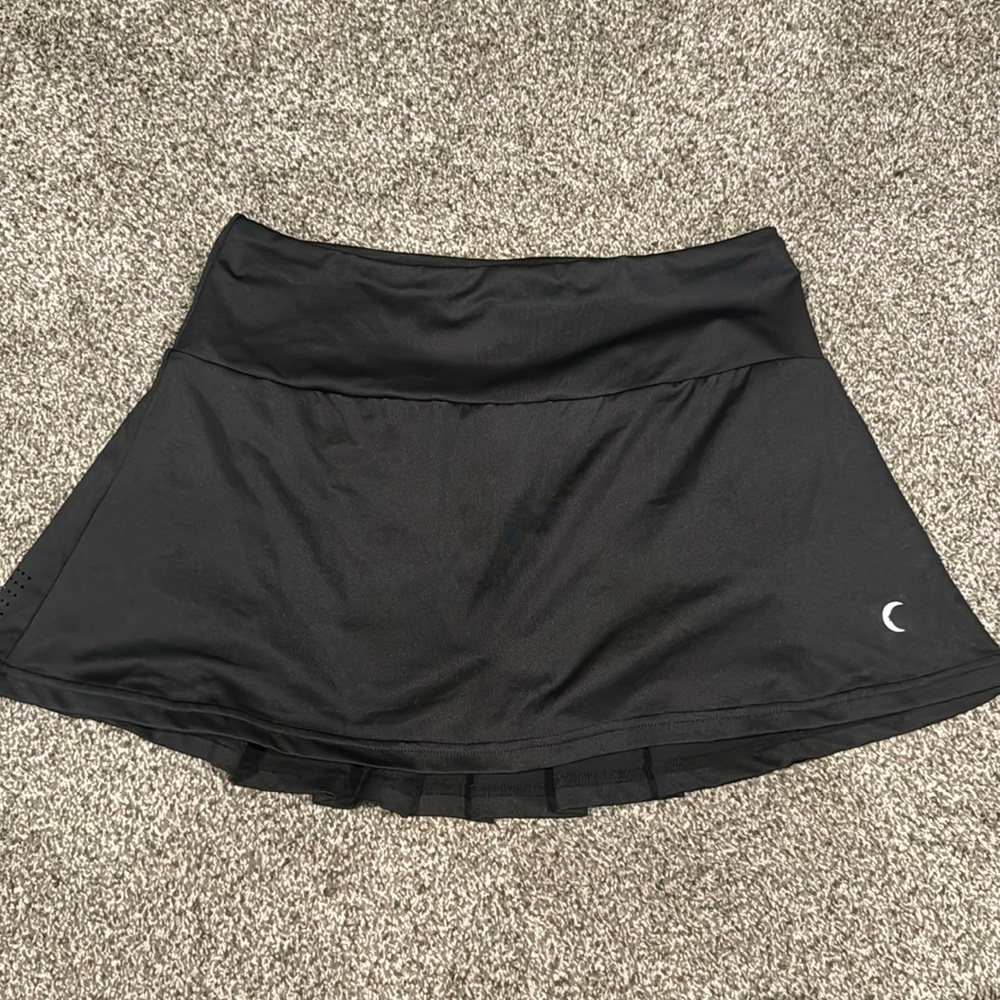 ZYIA Skort. Medium. Black